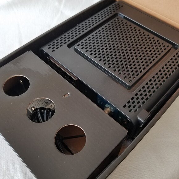 Arris Surfboard SBG6580 DOCSIS 3.0 Wireless Cable Modem Router Gateway ~ Tested - Picture 7 of 11